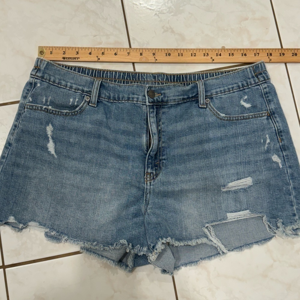 AERIE Elastic Waist Stretchy Comfy Lightweight Denim Jean Shorts Size XL EUC - Picture 4 of 5